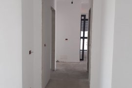 APARTAMENT 3+1+2 PER SHITJE , 21 DHJETORI , Eladás