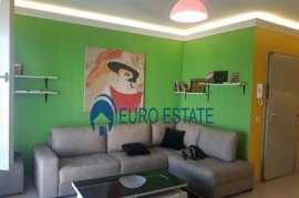 Shitet Apartament 2+1, 92.000 euro, Rr. Kavajes, Vente