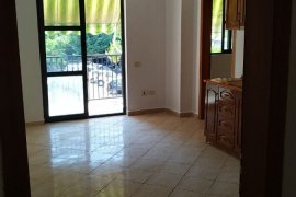 APARTAMENT 3+1+2 ME QIRA, RR. 5 MAJI , Qera