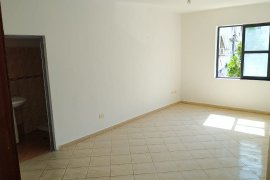 APARTAMENT 3+1+2 ME QIRA, RR. 5 MAJI , Location