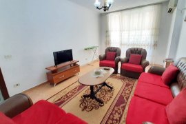 2+1+2WC+Ballkon (110 M2) Ne Myslym Shyr , Location