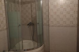 APARTAMENT 2++2  PER SHITJE ,PAZARI RI , Verkauf