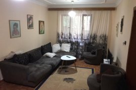 APARTAMENT 3+1 PER SHITJE , RRUGA ELBASANIT , Eladás