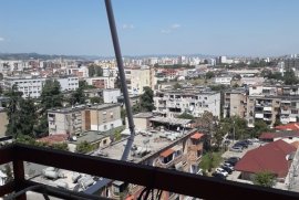 Apartament 2+1+2 per shitje prane 21 Dhjetorit, Vente