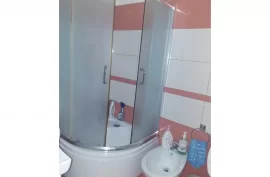 APARTAMENT NE SHITJE, Shitje