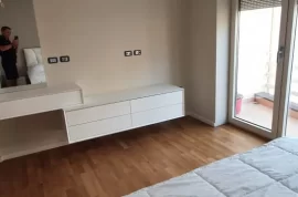 Jepet me qira apartament 2+1+2 garzhe.. K.Zologjik, Ενοικίαση