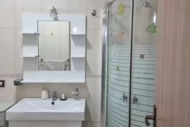 Super Apartament 2+1 shitje pallatet cabej, Shitje