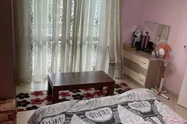 Shitet Apartamenti, Sale