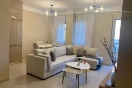 Apartament 2+1 me qira në Rr. 