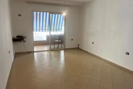 Apartament 1+1 në shitje tek Komuna e Parisit 1600, Venta