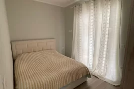 Apartament 1+1 me qira te “UET”, Porcelan 350 €, Location