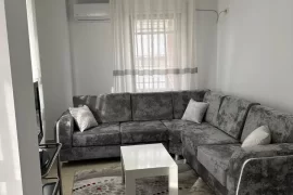 Apartament 2+1 me qira, Prokuroria e Tiranës 400€, Alquiler
