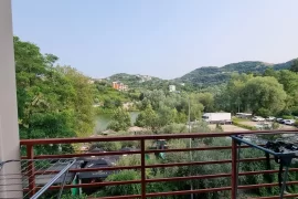 Apartament 2+1 ne shitje Liqeni i Thate+2 garazh, Venta