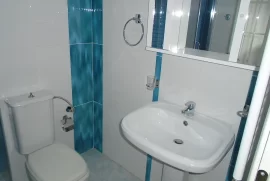 Apartament me qira 2+1 te Komuna e Parisit, Location