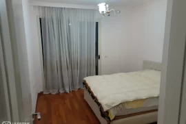 Apartament 1+1 me qira tek Teatri “Turbina”, Miete