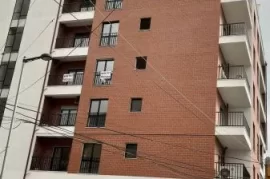 Apartament 3+1 në shitje në “Rrugën e Dibrës” , Verkauf