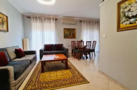 Apartament 2+1 me qira tek Rruga “Myslym Shyri”, Affitto