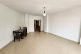 Apartament 2+1 në shitje pranë Bar Bohemit në Asti, Sale