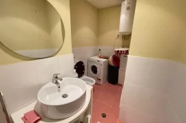 Jepet me qira apartament 2+1+2 prane “Ring Center”, Ενοικίαση