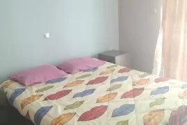 Apartament 1+1 me qira te “Rruga e Elbasanit”, Alquiler