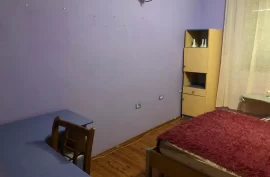 Apartament 3+1 në shitje në Rr.Kongresi Manastirit, Sale