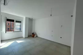 Apartament 1+1 QIRA per ZYRA tek Pazari Ri, Ενοικίαση