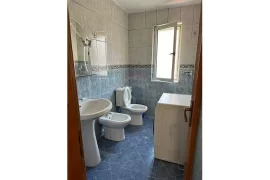 Apartament 1+1 me Qera, Xhamia Rruga e Kavajes, Affitto