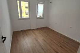 SHITET APARTAMENT 2+1 Rruga Kavajes, Eladás