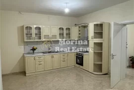 Qera, Hyrje Private 2+1, Farke E Vogel, 300 Euro/M, Location