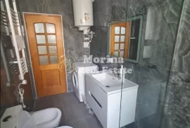 Qera Apartament 1+1. Pazari Ri, 450 Euro/Muaj, Alquiler