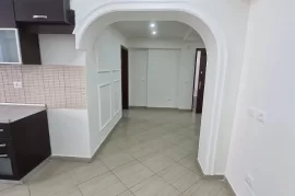 Kavaje,apartament  2+1 me planimetri super., Shitje