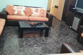 Tirane, Apartament me qira 40 000 ALL, Ενοικίαση