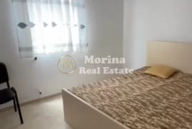 Qira Hyrje Private 1+1, Rruga 5 Maji, 280 Euro/Mua, Qera