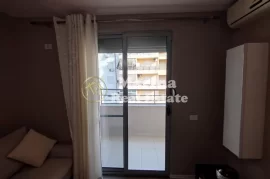 Qera, Apartament 1+1, Yzberisht, 400 Euro/Muaj, Huren