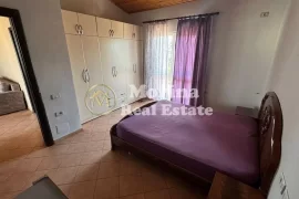 Apartament 2+1, Me Qera,Ish Tregu Elektrik, 400 Eu, Ενοικίαση