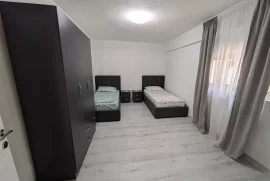 Tirane, Apartament 2+1 me qira + Njesi bosh , Alquiler