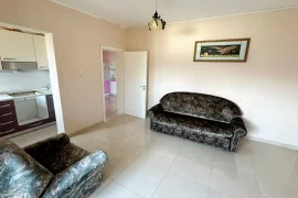 Kavaje,apartament 2+1,Rruga”Taulantia”,afer parkut, Πώληση