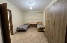 Shitet apartament 2+1 Yzberisht, Πώληση