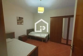 JEPET ME QERA: APARTAMENT 2+1 / KOMUNA E PARISIT, Bérlés