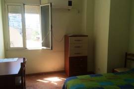 Shitet apartament prane Rr. M. Shyri, Sale