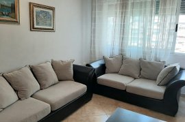 JEPET ME QERA APARTAMENT 2+1 NE ‘KOMUNE TE PARISIT, Bérlés