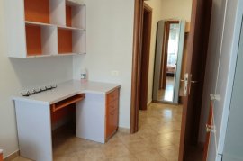 JEPET ME QERA APARTAMENT 2+1 NE ‘KOMUNE TE PARISIT, Huren