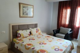 JEPET ME QERA APARTAMENT 2+1 NE ‘KOMUNE TE PARISIT, Affitto