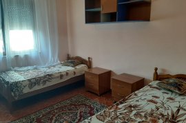 JEPET ME QERA APARTAMENT 2+1+2 PRANE SHKOLLES ‘PET, Huren