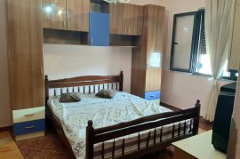 JEPET ME QERA APARTAMENT 2+1+2 PRANE SHKOLLES ‘PET, Alquiler