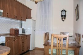 Jepet me qera apartament 2+1+2 ne ‘Myslym Shyr’., Location