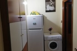 SHITET APARTAMENT NË LAGJEN SKËNDER LIBOHOVA, Verkauf