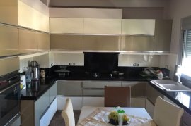 Shitet apartament 3+1 tek 'Kopeshti Botanik', Πώληση