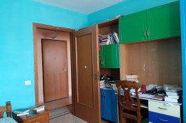 JEPET ME QERA APARTAMENT 2+1 TEK ‘RRUGA E KOSOVARV, Location