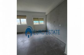 Tirane, shes apartament 2+1+A+BLK Kati 1, 82 m², Shitje